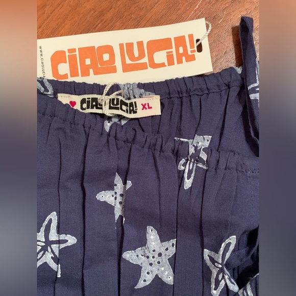 Hello Sunshine Russo Midi-Dress
Ciao Lucia
Starfish - Picture 7 of 7